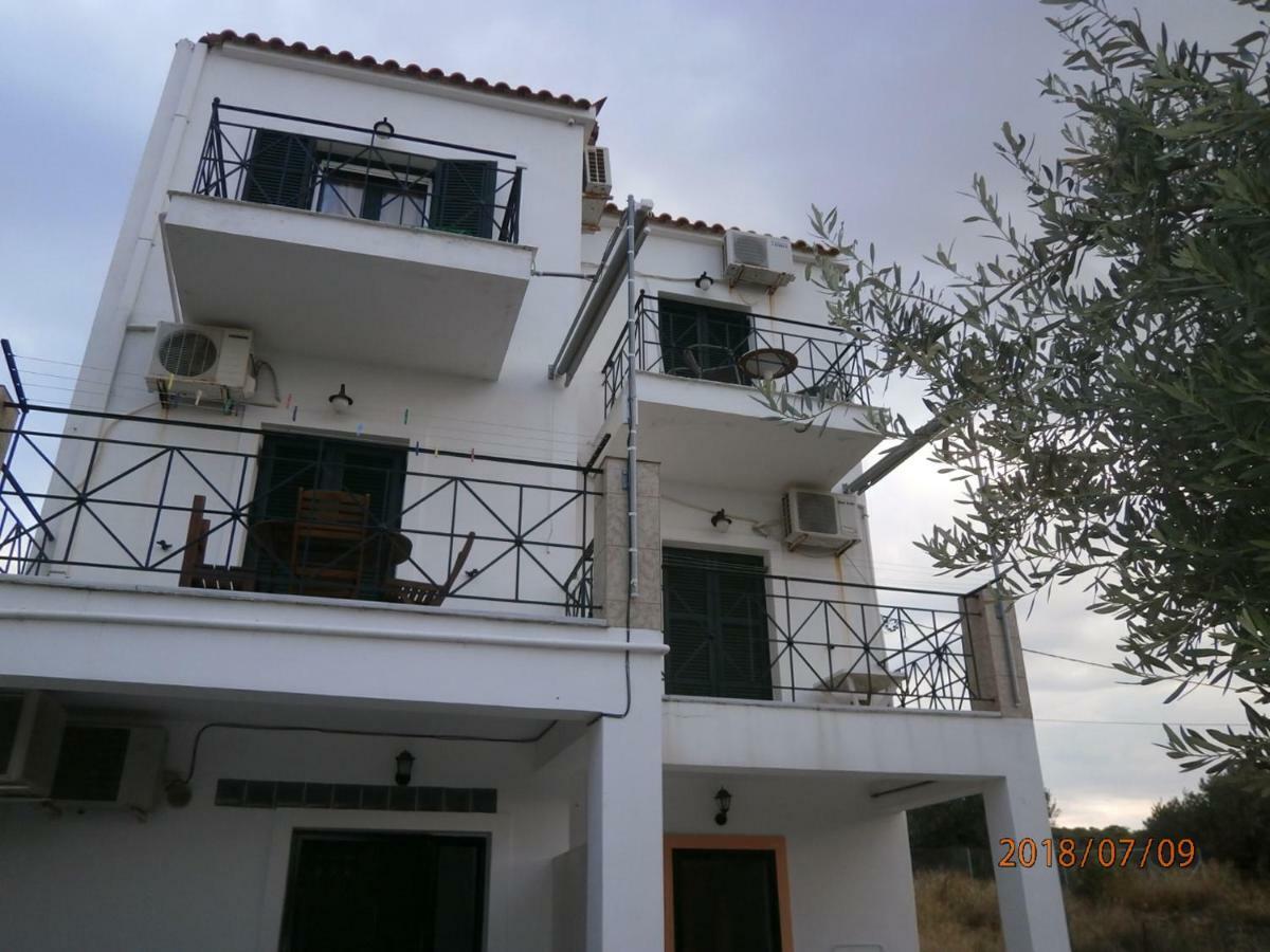 Flisvos Apartments Megalochori  Exterior foto